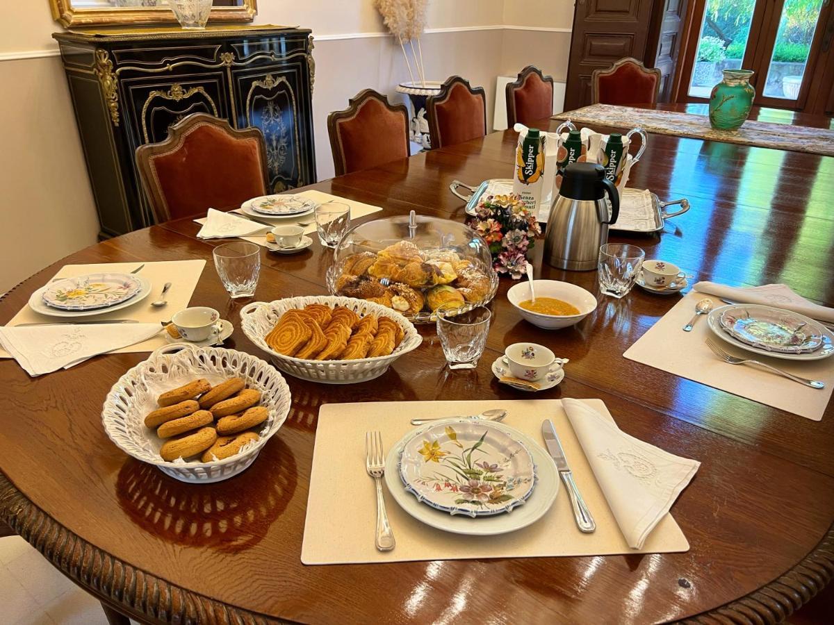 Villa Angelina - Charming Rooms & Apartments Трапани Екстериор снимка
