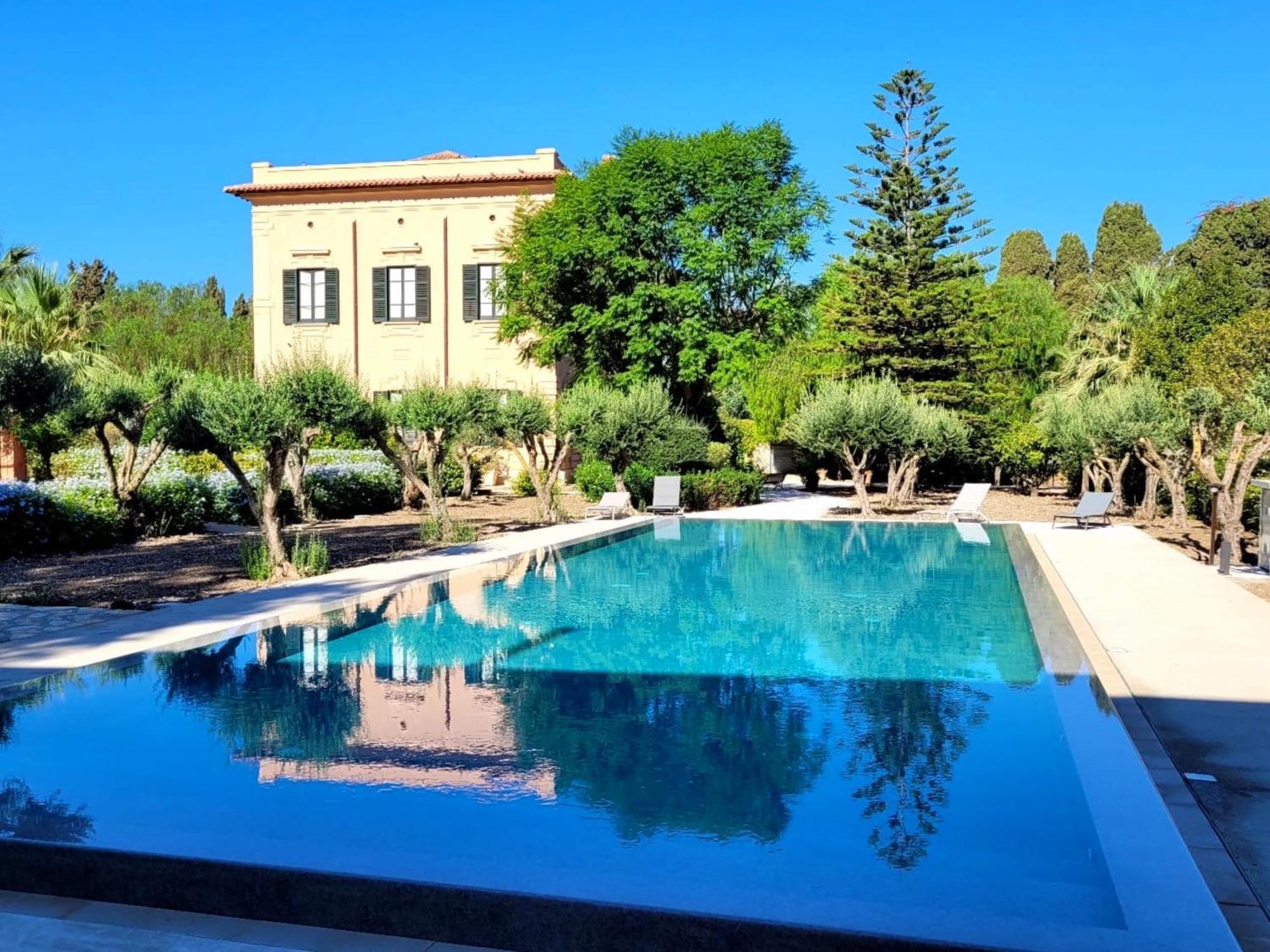 Villa Angelina - Charming Rooms & Apartments Трапани Екстериор снимка